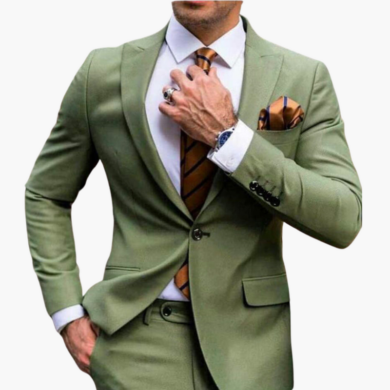 Men’s Three-Piece Suit with Notch Lapels and Slim Fit