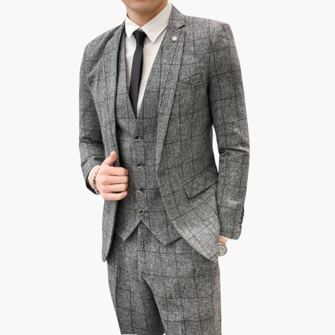 Men’s Checked Three-Piece Suit with Notch Lapels and Button Closure