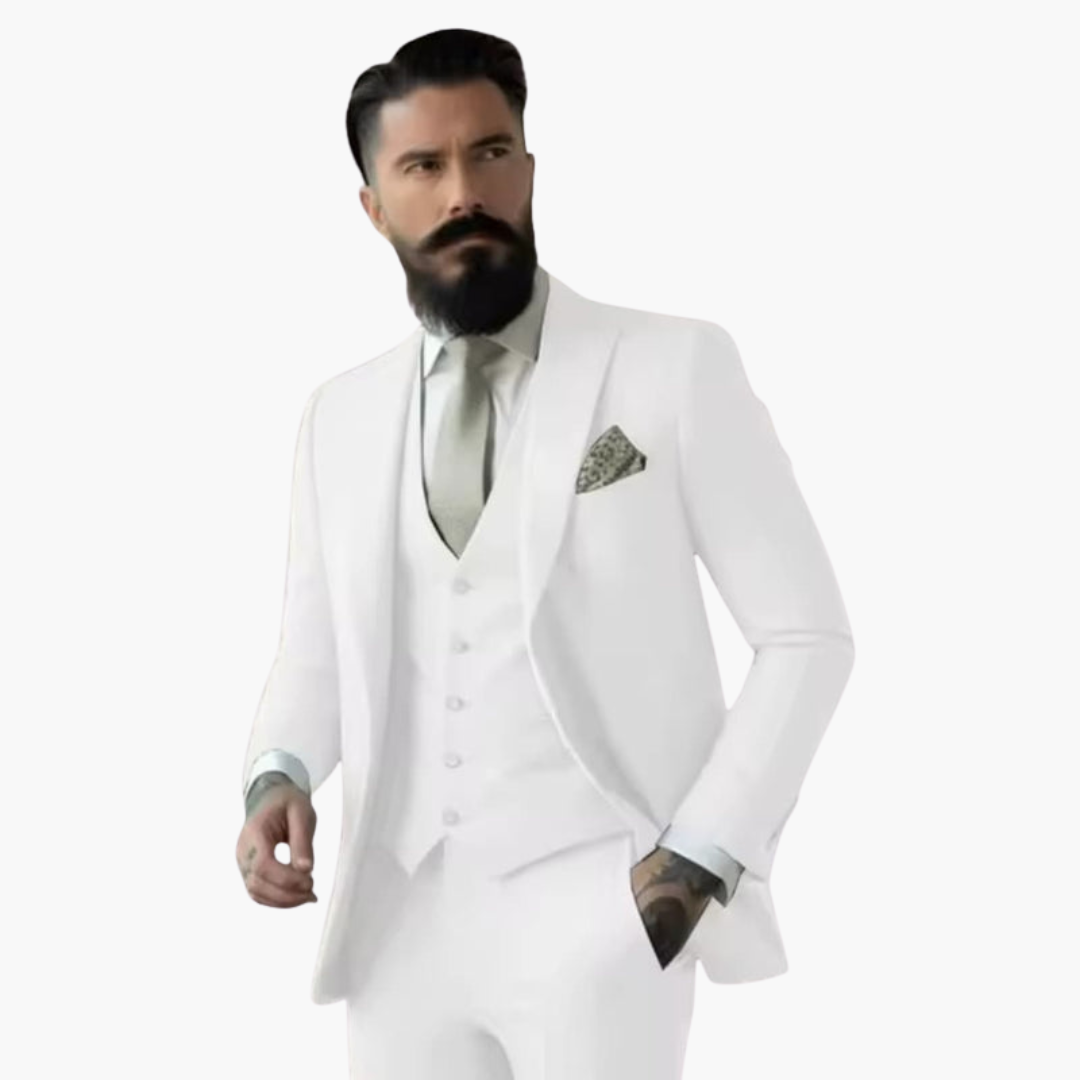 Men’s Suit with Notch Lapels and Slim Fit