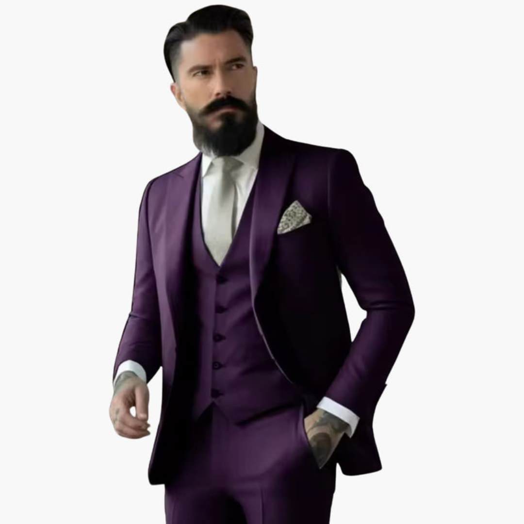 Men’s Suit with Notch Lapels and Slim Fit