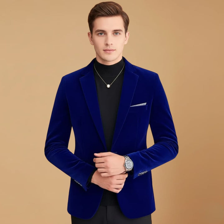Men’s Velvet Blazer with Slim Fit and Single-Breasted Fastening