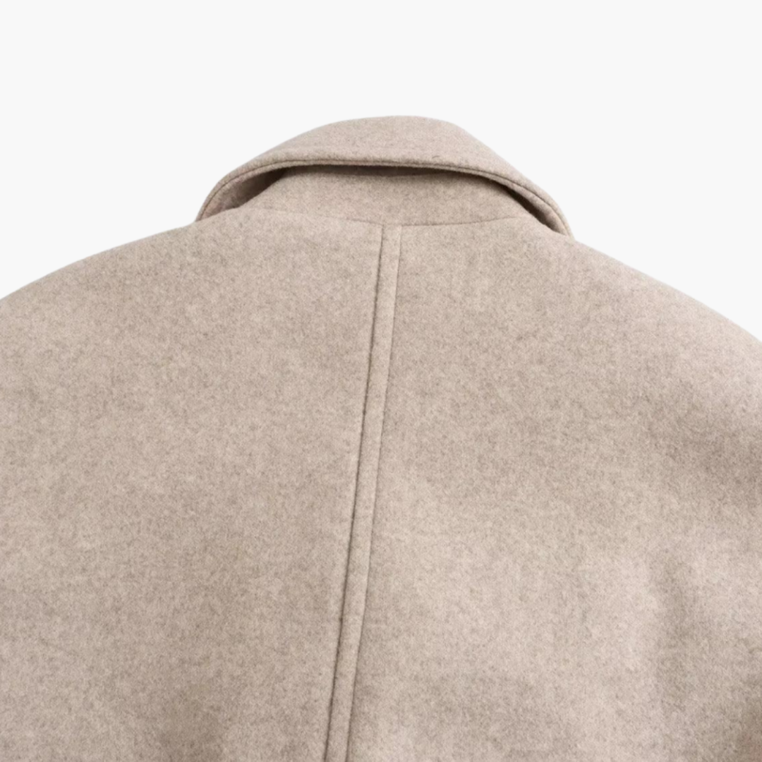 Women’s Long Coat with Wide Lapels and Double-Breasted Front